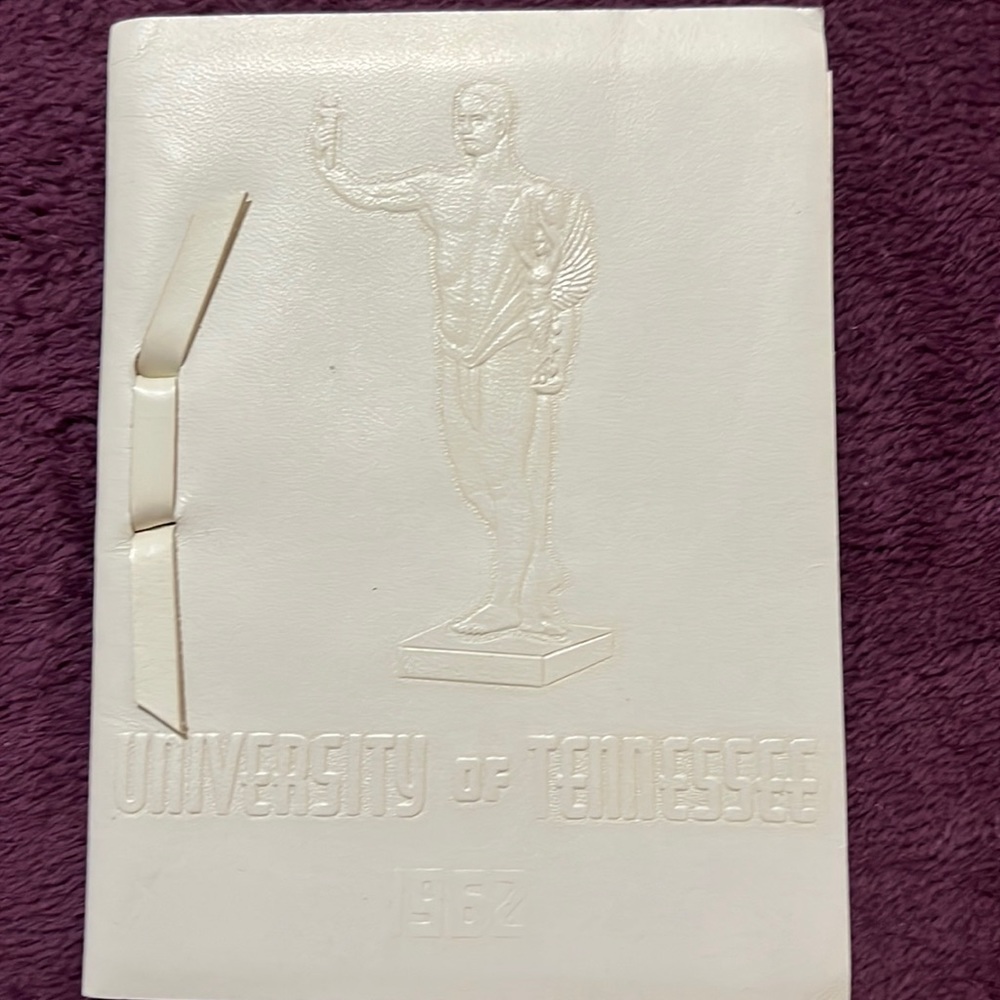 Class of 1962 University of Tennessee graduation commencement program